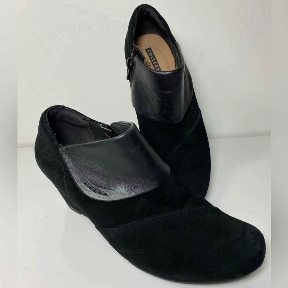 Clarks Collection Flores Dahlia Booties Shooties Womens 7 Black Suede Wedge Heel